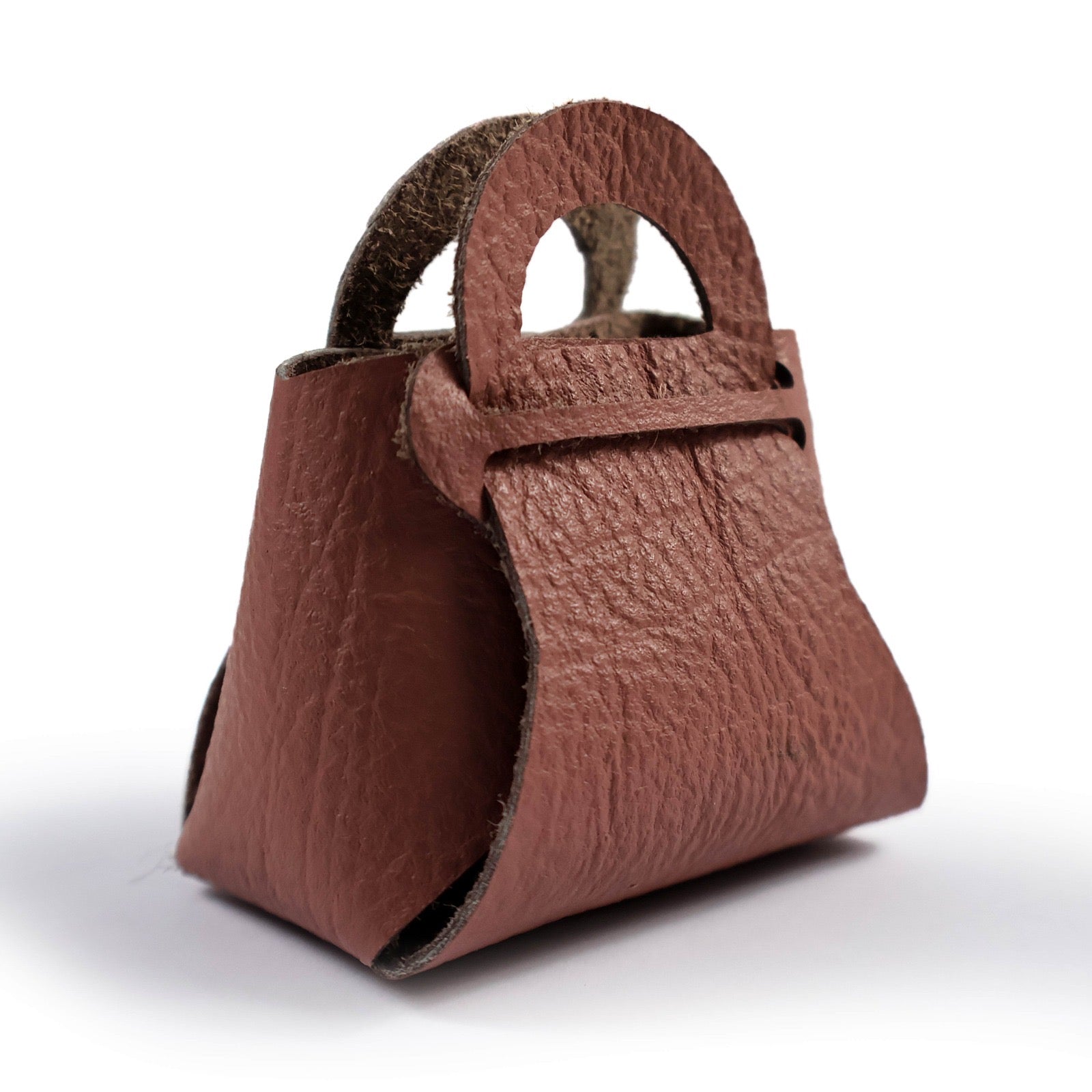PREMIUM ITALIAN LEATHER