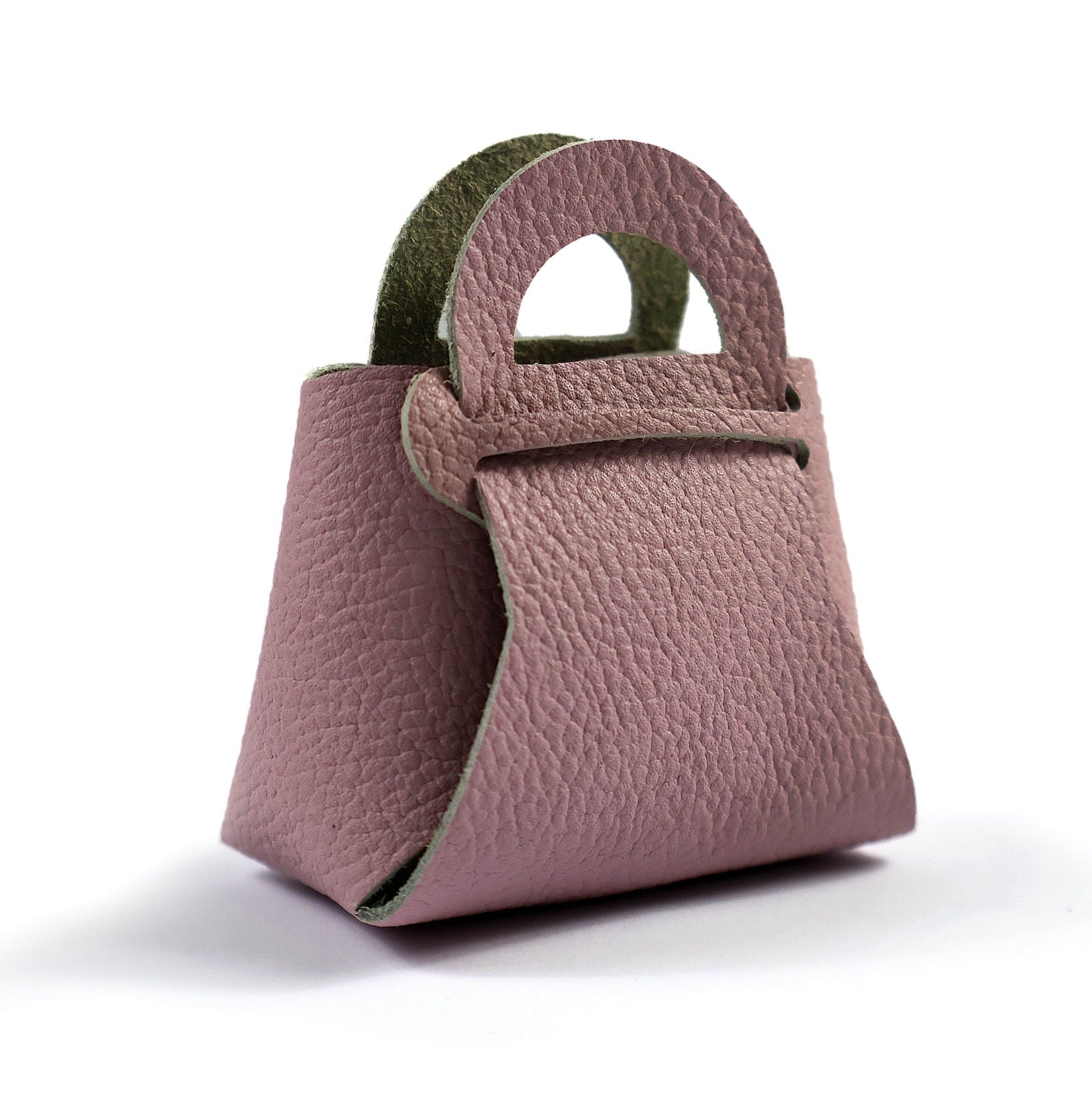PREMIUM ITALIAN LEATHER